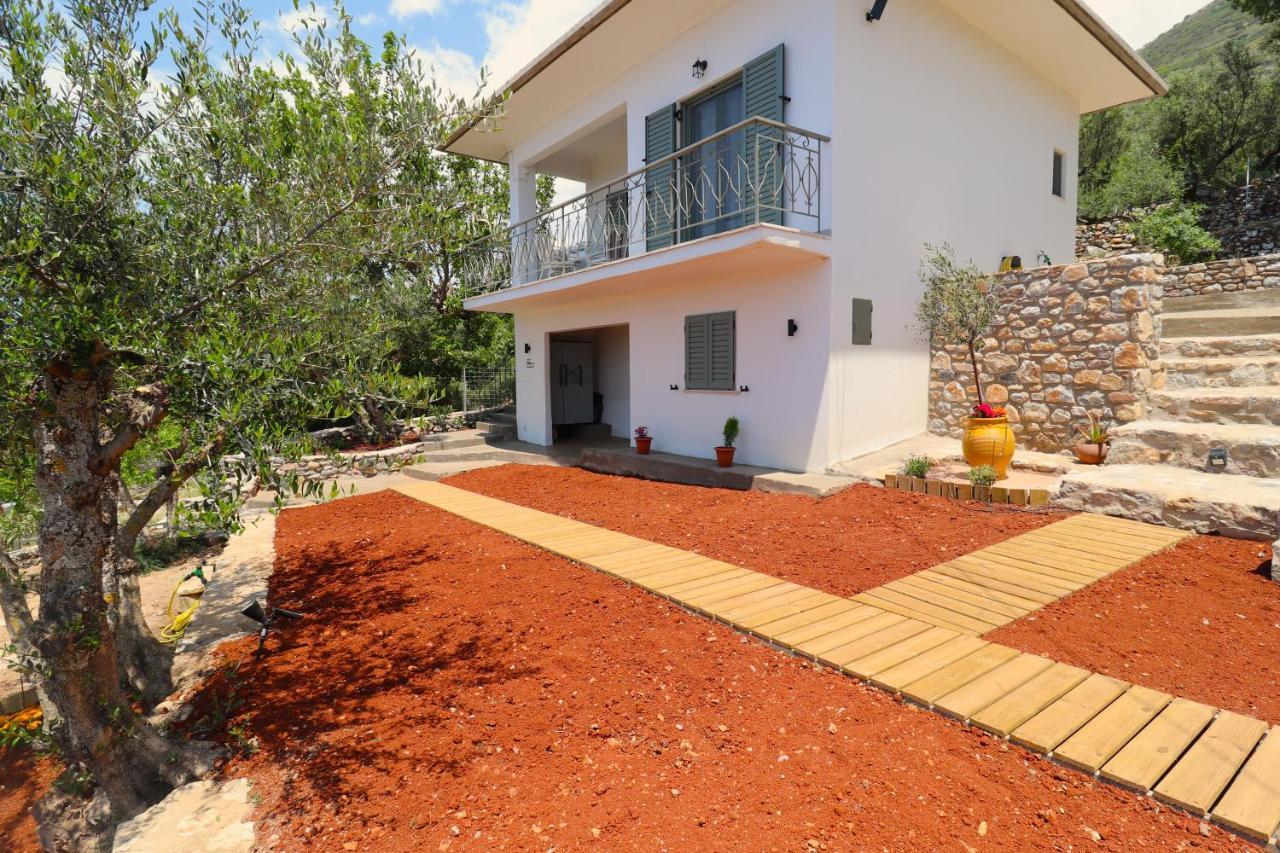 Casa Mainotti - Villa In Mani Nomitsis Exterior foto